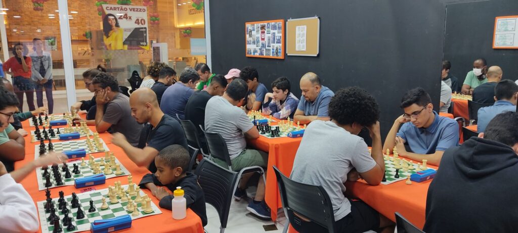 Clube Xadrez Carioca do West Shopping promove Torneio de Xadrez